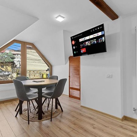 Two Bedrooms Hytta Apartment Sinaia Dış mekan fotoğraf
