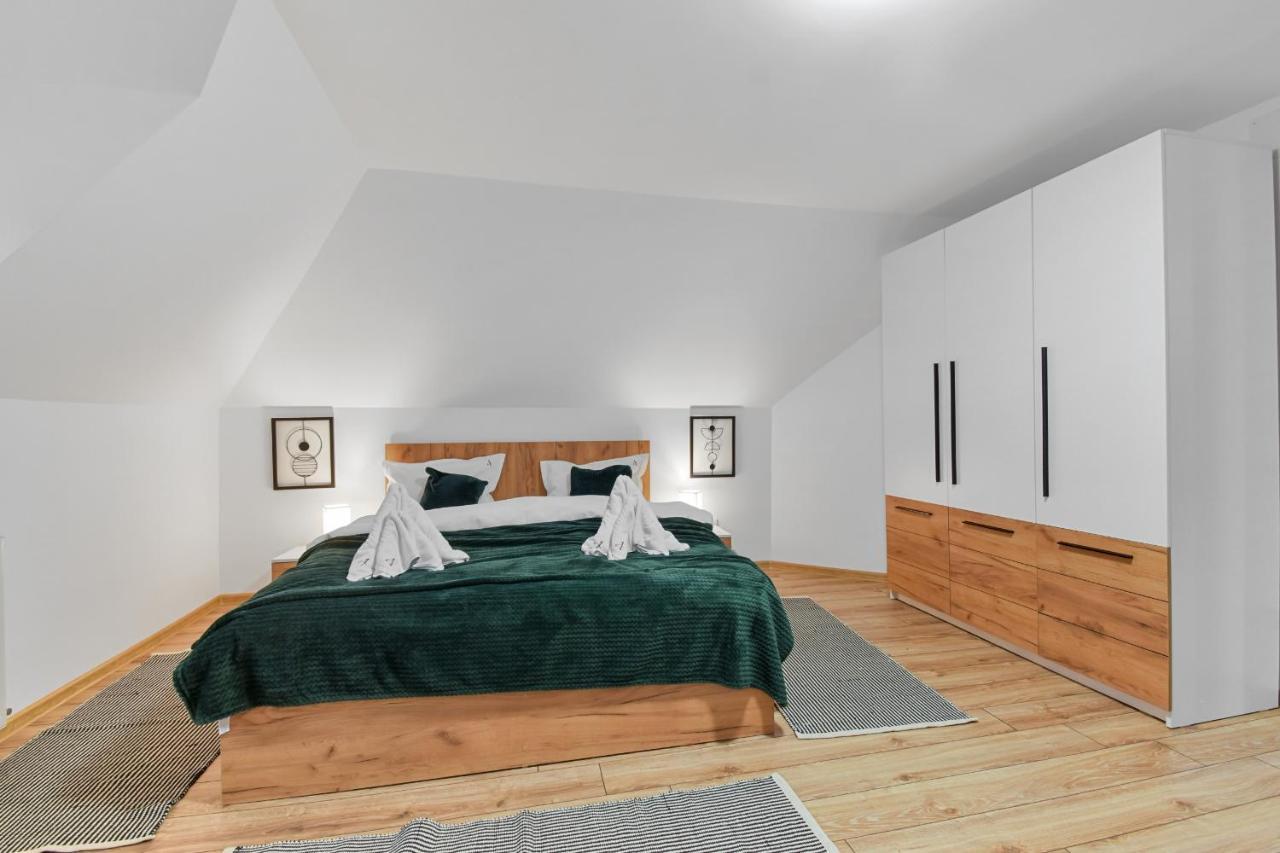 Two Bedrooms Hytta Apartment Sinaia Dış mekan fotoğraf