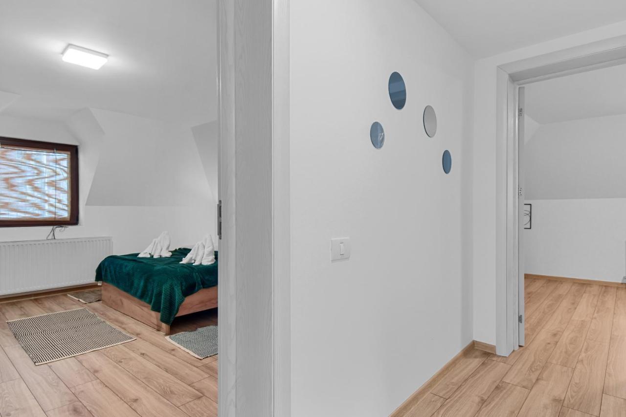 Two Bedrooms Hytta Apartment Sinaia Dış mekan fotoğraf